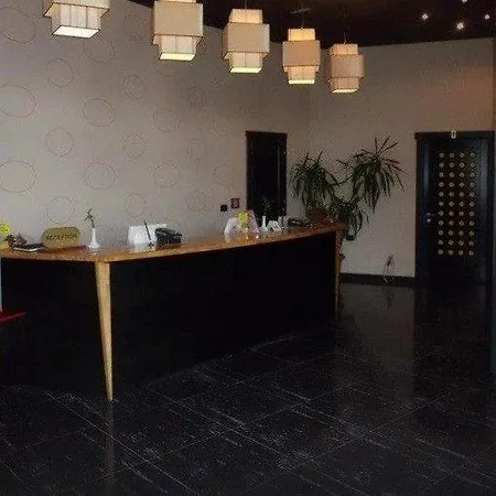 Hotel Class 4*