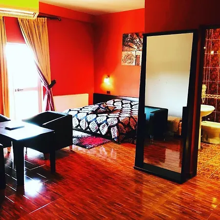 Class Hotel