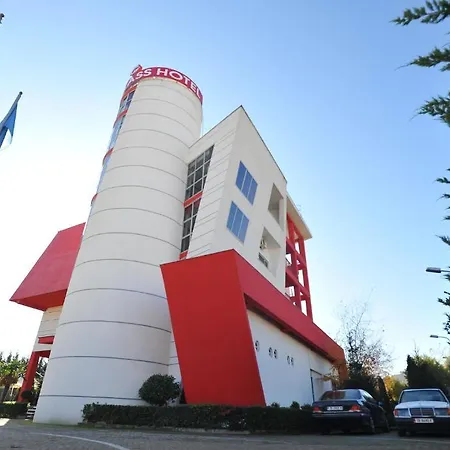 מלון Class Vorë